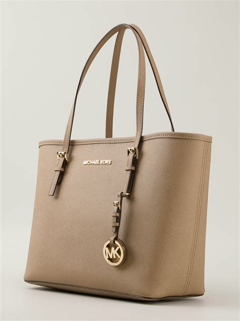 michael kors tote jet set